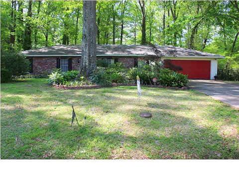 1049 Auburn Ave, Jackson, MS 39211 photo 1