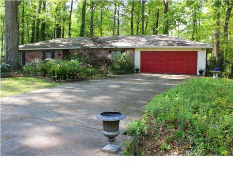 1049 Auburn Ave, Jackson, MS 39211 photo 2