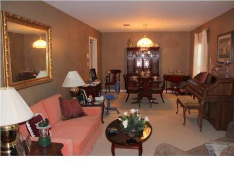 1049 Auburn Ave, Jackson, MS 39211 photo 10