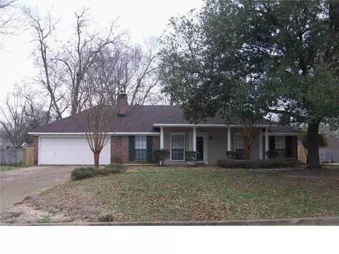 715 Tripp Dr, Brandon, MS 39042 photo 1