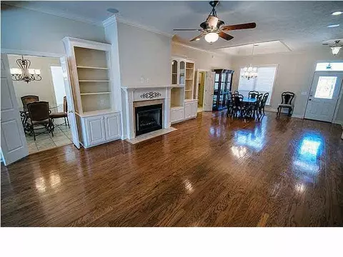 105 Brookside Cir, Clinton, MS 39056 photo 4