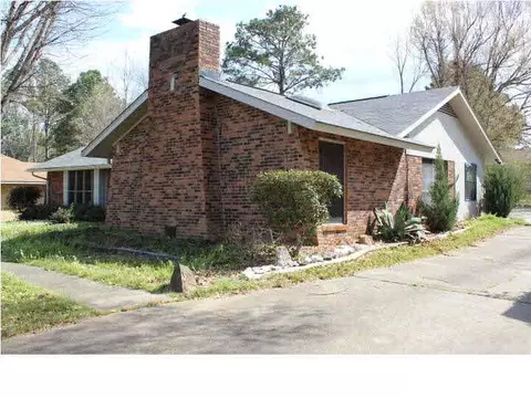 207 William Dr, Clinton, MS 39056 photo 3