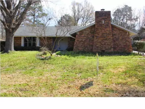 207 William Dr, Clinton, MS 39056 photo 1