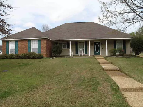 424 Brookstone Dr, Madison, MS 39110 photo 1