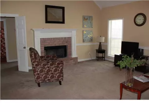344 Mallory Dr, Byram, MS 39272 photo 10