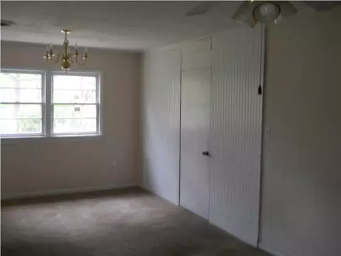 406 Queen Catherine Ln, Jackson, MS 39209 photo 5