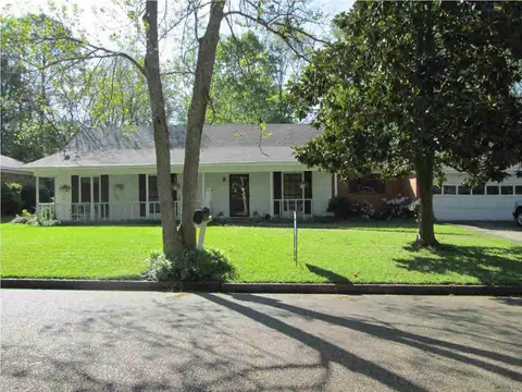 192 Huntview Dr, Brandon, MS 39042 photo 1