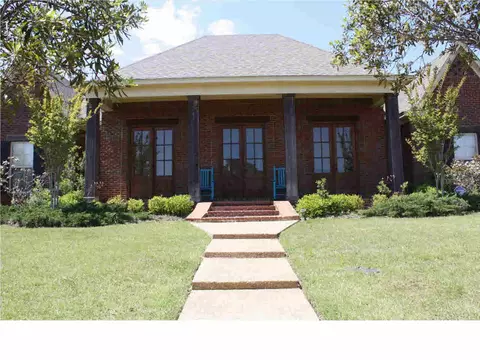 608 Edgewood Crossing Cv, Brandon, MS 39042 photo 1