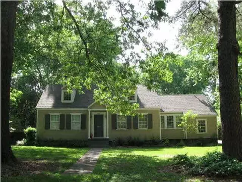 4325 Henderson Cir, Jackson, MS 39206 photo 2
