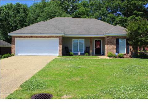231 Holmar Dr, Brandon, MS 39047 photo 1