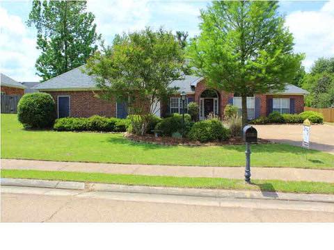 607 Cabernet Dr, Clinton, MS 39056 photo 3