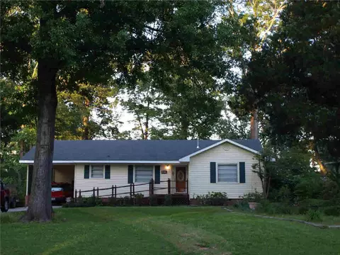 211 Mt Salus Dr, Clinton, MS 39056 photo 1
