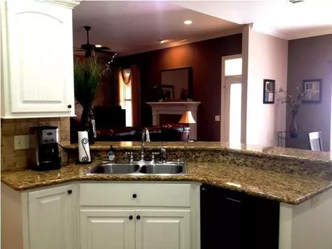 425 Rolling Hills Cir, Brandon, MS 39042 photo 6
