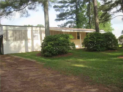 1946 E Ridge Rd, Byram, MS 39272 photo 2