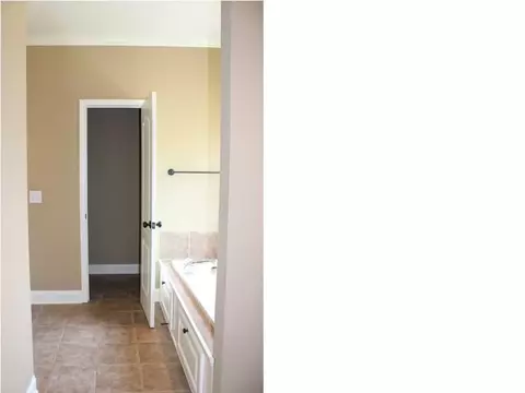 512 Suffolk Cv, Brandon, MS 39047 photo 14