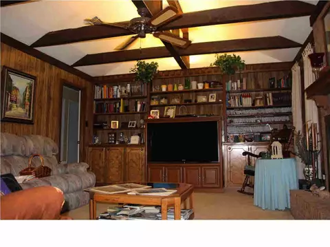 212 Swallow Dr, Brandon, MS 39047 photo 3