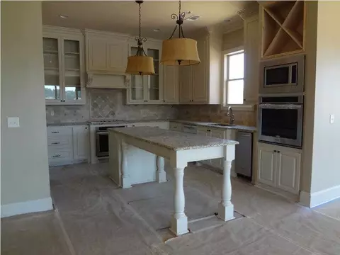 123 Harbor View Dr, Madison, MS 39110 photo 2
