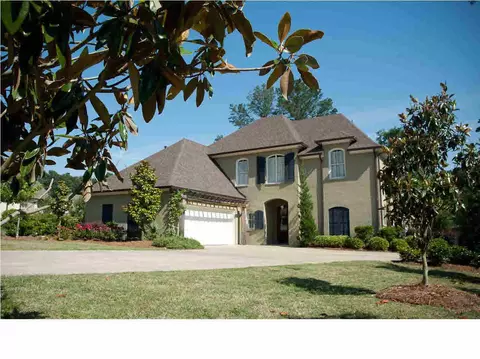556 Silverstone Dr, Madison, MS 39110 photo 2