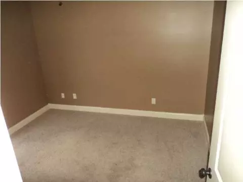 423 Rolling Hills Cir, Brandon, MS 39042 photo 9
