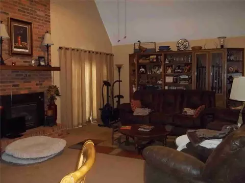 181 B Ridge Rd, Florence, MS 39073 photo 9