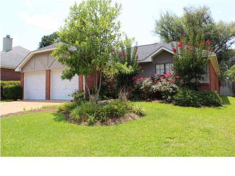 3024 E Fairway St, Brandon, MS 39047 photo 1