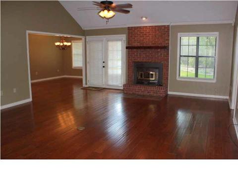 3024 E Fairway St, Brandon, MS 39047 photo 10