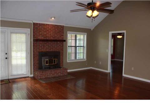 3024 E Fairway St, Brandon, MS 39047 photo 13