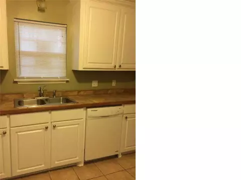 1 Canary Pl, Jackson, MS 39204 photo 3