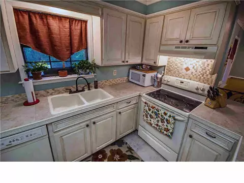 351 Stonecastle Dr, Brandon, MS 39047 photo 10