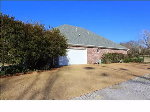 1149 Petrified Forest Rd, Flora, MS 39071 photo 4