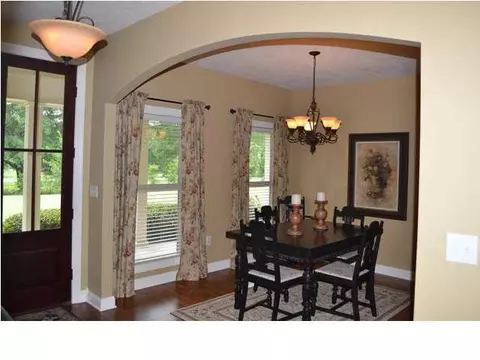 145 Munich Dr, Madison, MS 39110 photo 3
