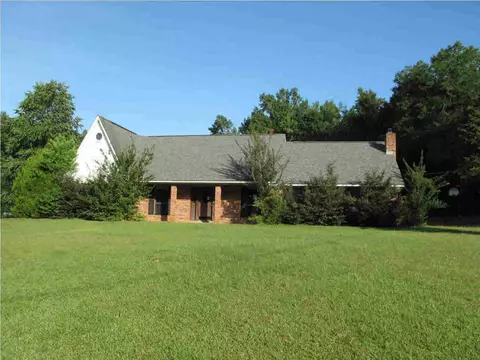 1088 Deer Crk, Summit, MS 39666 photo 1