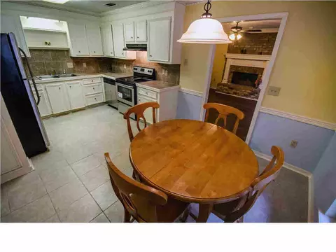 121 Riverbend Dr, Byram, MS 39272 photo 8
