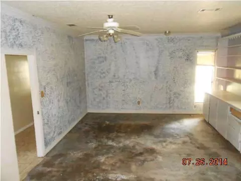 207 Westview Dr, Mccomb, MS 39648 photo 5