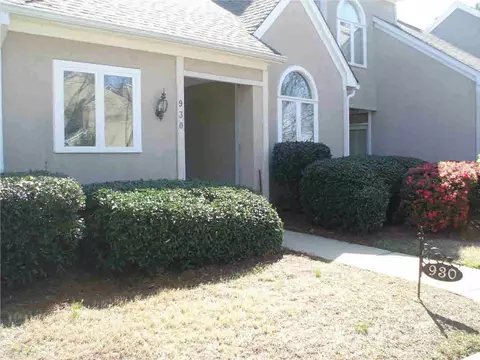 930 Bayridge Dr, Jackson, MS 39211 photo 1
