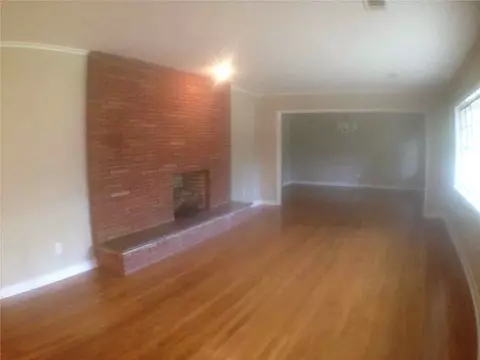 1609 Linden Pl, Jackson, MS 39202 photo 2