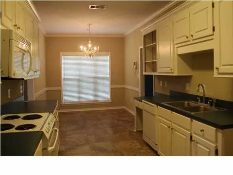 517 Windsor Dr, Brandon, MS 39047 photo 11