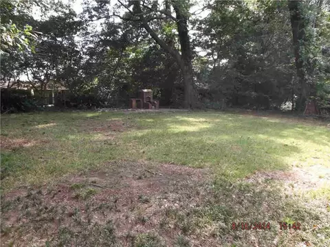 143 Pine Ridge Dr, Jackson, MS 39204 photo 3