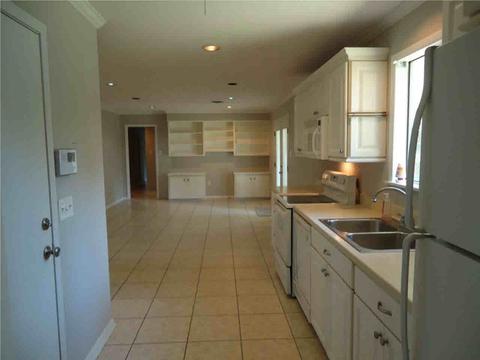 804 Briarwood Dr, Jackson, MS 39211 photo 14