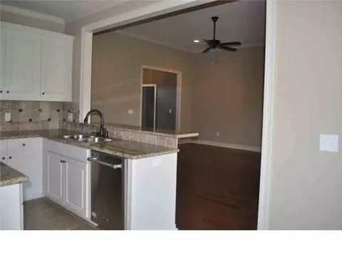 125 Marion Dr, Clinton, MS 39056 photo 11