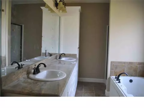 124 Marion Dr, Clinton, MS 39056 photo 6