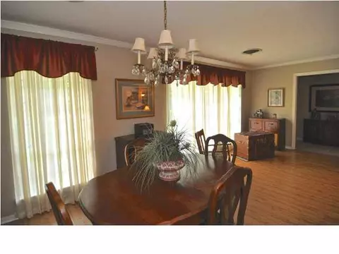 5703 Clubview Dr, Jackson, MS 39211 photo 15