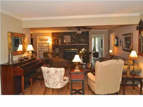 5703 Clubview Dr, Jackson, MS 39211 photo 14