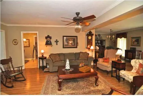 5703 Clubview Dr, Jackson, MS 39211 photo 11