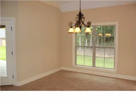 140 Ashley Park Dr, Byram, MS 39272 photo 17