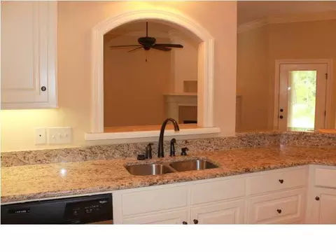 140 Ashley Park Dr, Byram, MS 39272 photo 11