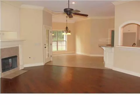 140 Ashley Park Dr, Byram, MS 39272 photo 9