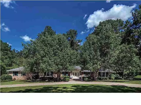 14 Sylwood Pl, Jackson, MS 39209 photo 4