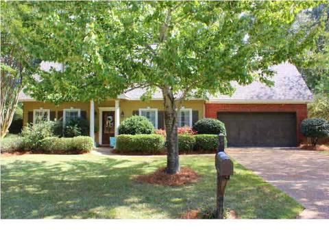 4013 Brookwood Dr, Flowood, MS 39232 photo 1