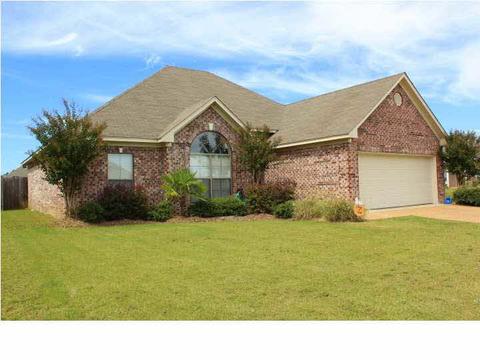 502 Kate Lofton Dr, Brandon, MS 39047 photo 1